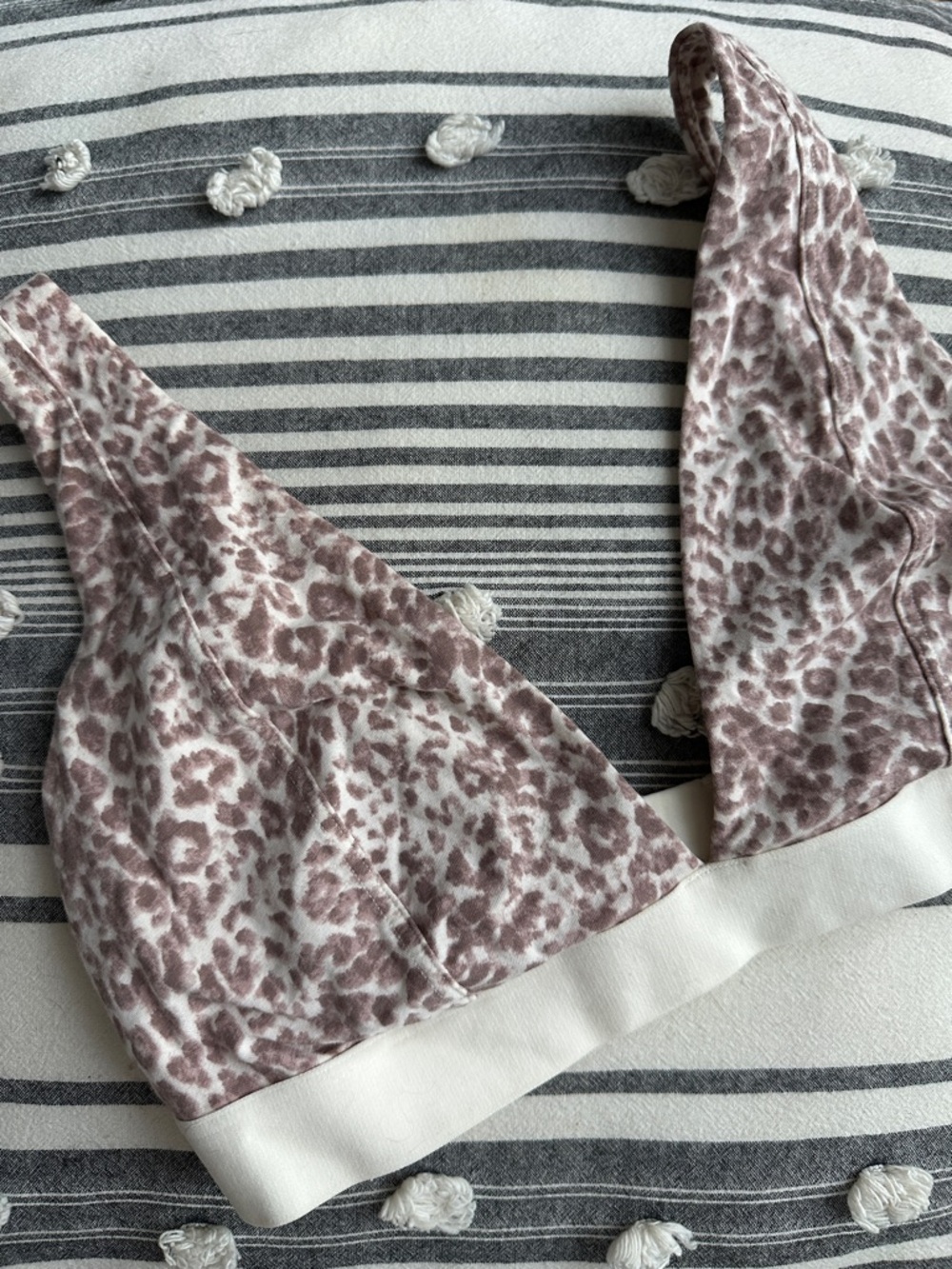 Old Navy Mauve Leopard Bralette with White Band